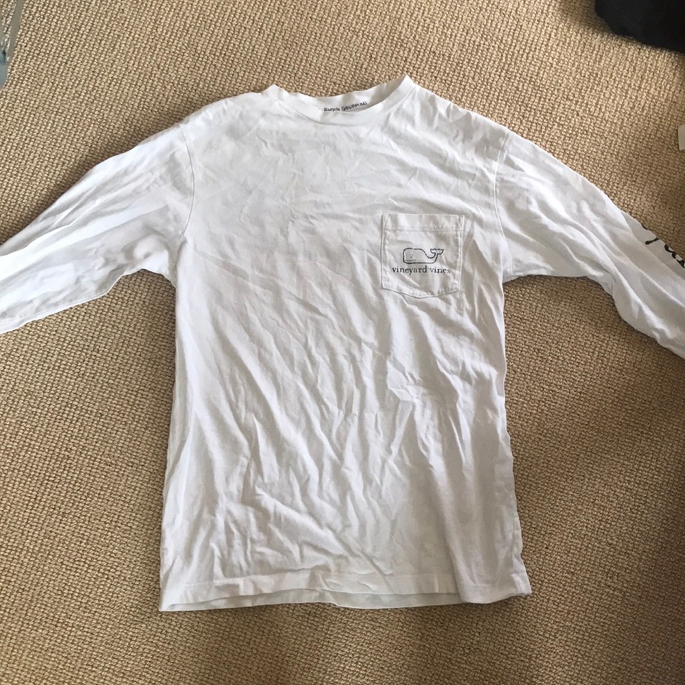 White Longsleeve Vineyard Vines Tee